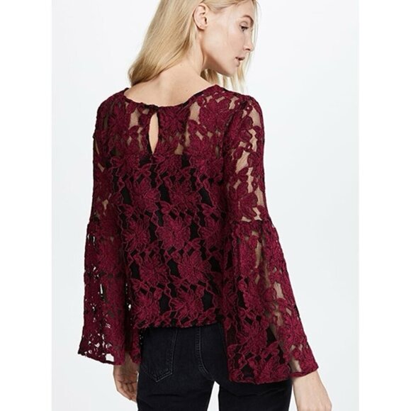 Cupcakes and Cashmere Red and Black Lined Long Bell Sleeve Top Size S - Picture 4 of 14